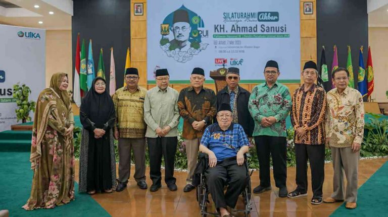 UIKA Bogor Gelar Silaturahmi Akbar Keluarga Besar KH Ahmad Sanusi