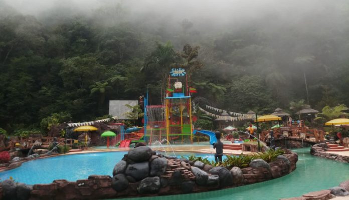 Wahana Air Taman Safari Bogor water park