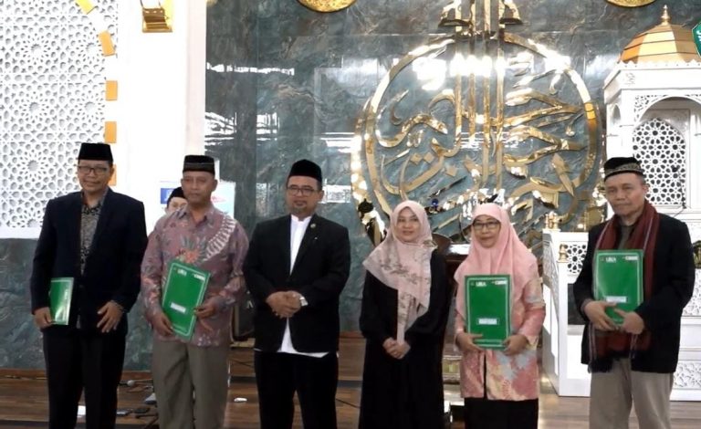 Keluarga Besar UIKA Bogor Gelar Halalbihalal di Masjid Al Hijri II