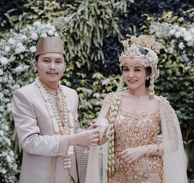 Jadikan Momen Pernikahan Terbaik, Hanya di Malathi Wedding Attire Bogor