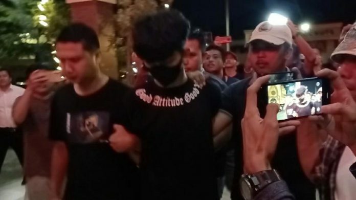 Pembunuh Arya Saputra Tiba di Polresta Bogor Kota, Begini Penampakannya!