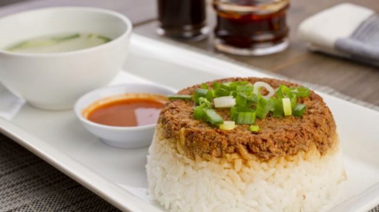 Resep Nasi Tim Ayam Jamur ala Jebolan MasterChef: Lezat dan Praktis