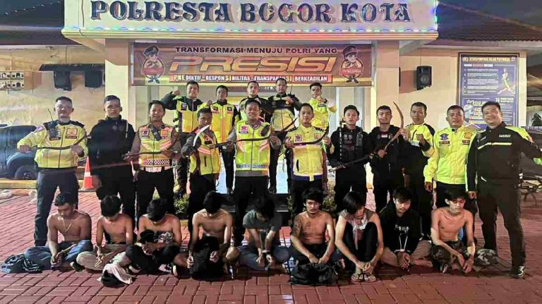 Gagalkan Tawuran di Kota Bogor, Polisi Tangkap 9 Pelaku, Sita Celurit, Pedang, dan Miras