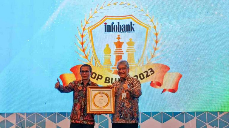 Selamat! Bank BJB Sabet Predikat Top BUMD 2023 dari Infobank