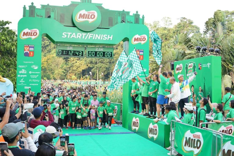 Sambut Hari Olahraga Nasional, Ribuan Pelari Ramaikan MILO ACTIV Indonesia Race Bogor