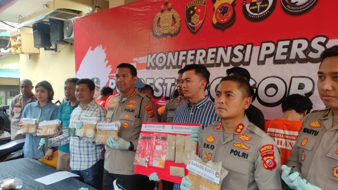 Satnarkoba Polresta Bogor Kota ungkap kasus penyalahgunaan narkotika jenis ganja