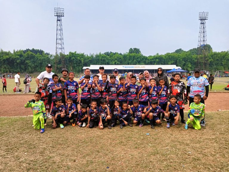 Kembangkan Talenta Sepakbola, DEV Warrior dan Ciriung United Jalin Persaudaraan