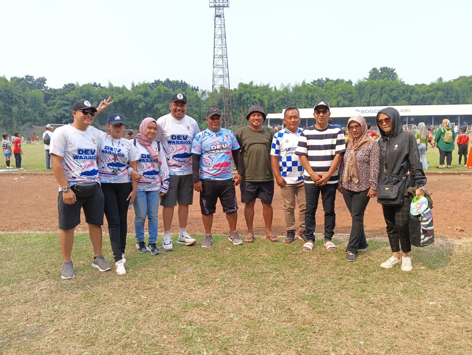 DEV Warrior dan Ciriung United