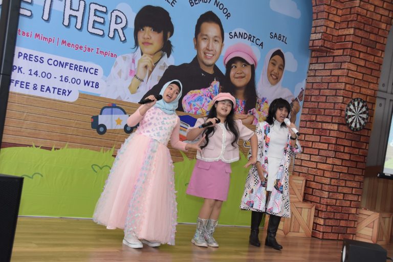 Giselle, Sabil, dan Sandrica Bersama Alva Primero Luncurkan Lagu-Lagu Anak Indonesia