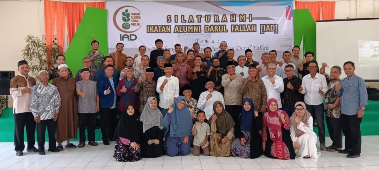 Temu Kangen, Alumni Pesantren Darul Fallah Kumpul di Acara Silaturrahmi