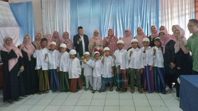 Liburan Sekolah, SDN Tanah Sareal 4 Gelar Khitanan Massal