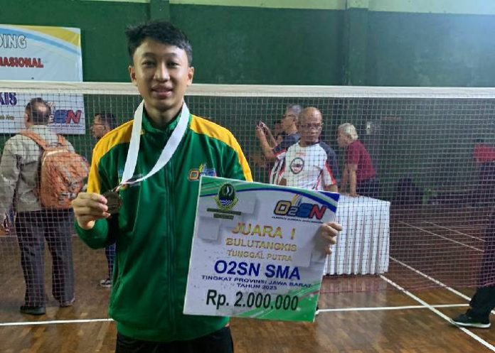 Pelajar SMAN 1 Leuwisadeng Sabet Juara 02SN Tingkat Jabar 2023