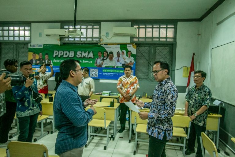 Tangani Dugaan Kejanggalan PPDB Kota Bogor, Bima Arya Bentuk Tim Khusus