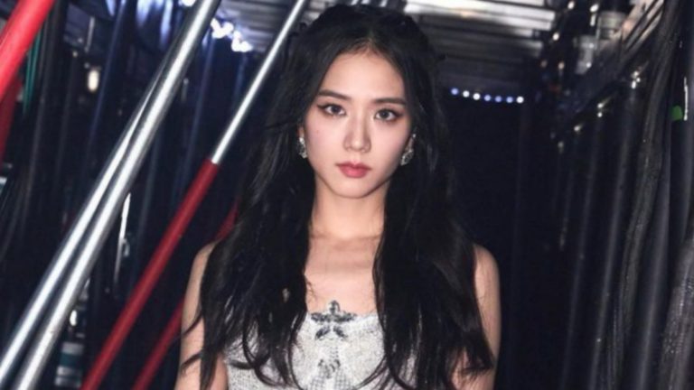 Diisukan KDRT, Jisoo Disebut Putus Hubungan dengan Kakaknya Sejak 2025