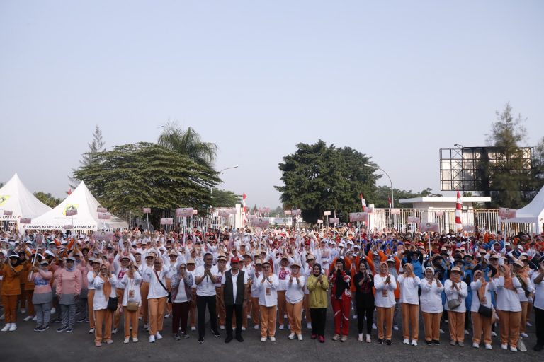 HUT ke-24 Dharma Wanita, Pemkab Bogor Gelar Lomba Gerak Jalan Sehat  