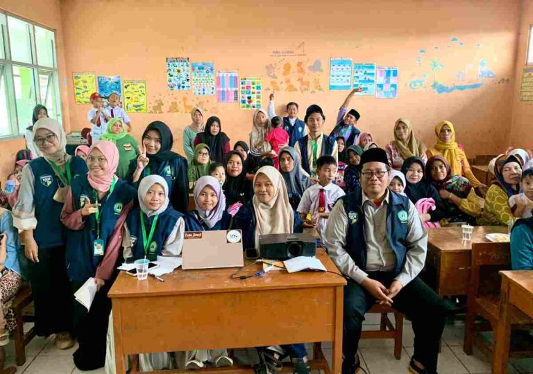 Mahasiswa Kelompok KKM 20 Institut Ummul Quro Al-islami (IUQI) Bogor Gelar Seminar Pendampingan Belajar Calistung Guna Meningkatkan Literasi Anak