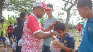 Santunan Yatim Piatu dan Semarak HUT RI SSB Cibinong Raya