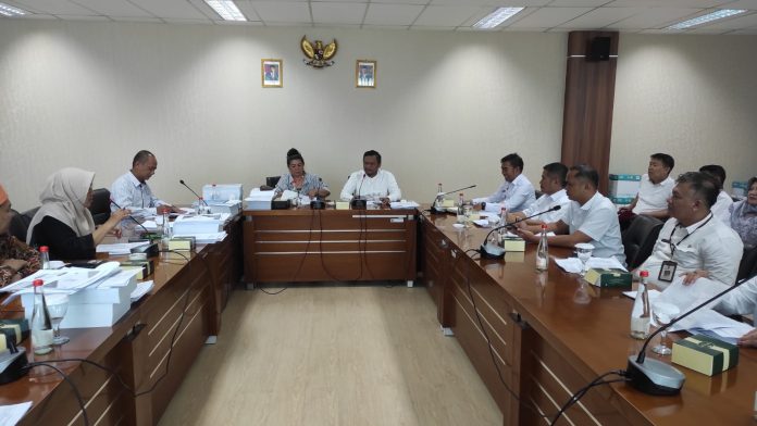 Komisi IV DPRD Kota Bogor saat menggelar rapat.