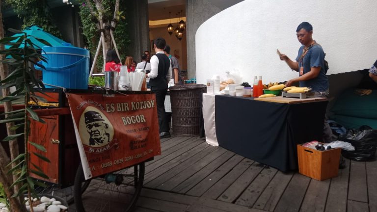 Festival Kemerdekaan THE 1O1 Hotel Bogor: Kuliner Legendaris, Seni Lokal, dan Harmoni Musik