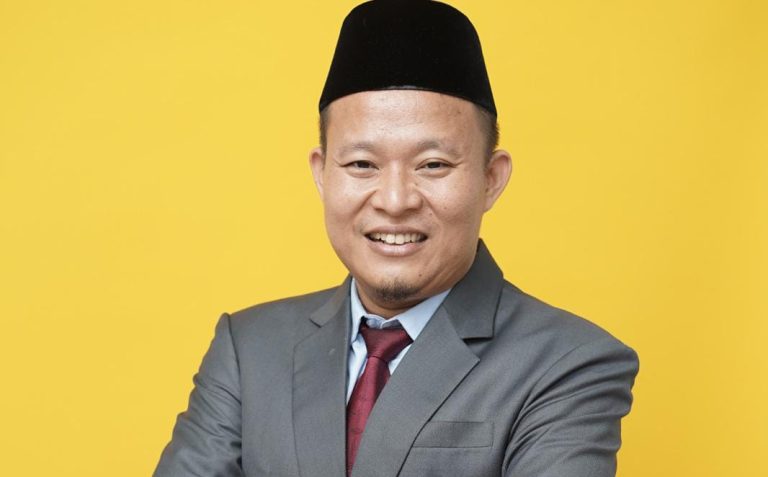 Mahasiswa Tidak Wajib Skripsi, Ini Tanggapan Rektor IUQI Bogor