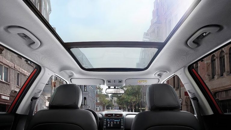 8 Cara Merawat Panoramic Sunroof pada Mobil