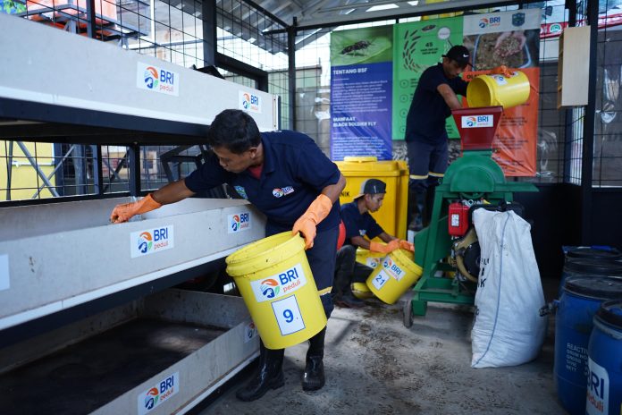 BRI Peduli gerakan anti sampah