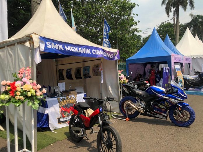 Bupati Bogor Apresiasi Motor Modifikasi Hasil Karya SMK Mekanika Cibinong