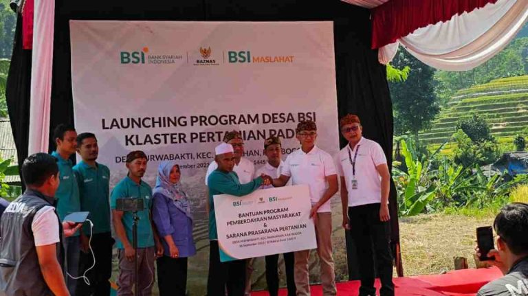 BSI Launching Desa BSI Klaster Pertanian Padi di Desa Purwabakti Kecamatan Pamijahan