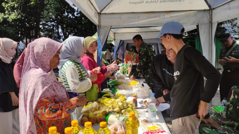 HUT TNI ke-78, Kodim 0606 Kota Bogor Menggelar Bazaar UMKM