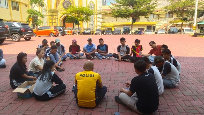 Polresta Bogor Kota melaksanakan program SKCK Goes To School
