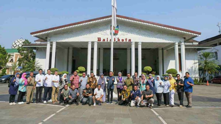 Kota Bogor Masuk 8 Besar Pemkot Berkinerja Sangat Baik PTSP dan PPB