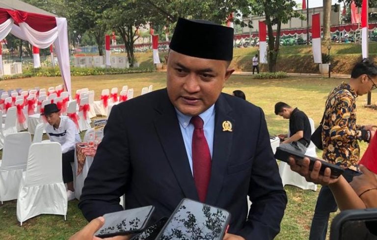 Ketua DPRD Kabupaten Bogor Minta Baliho Caleg Ditertibkan