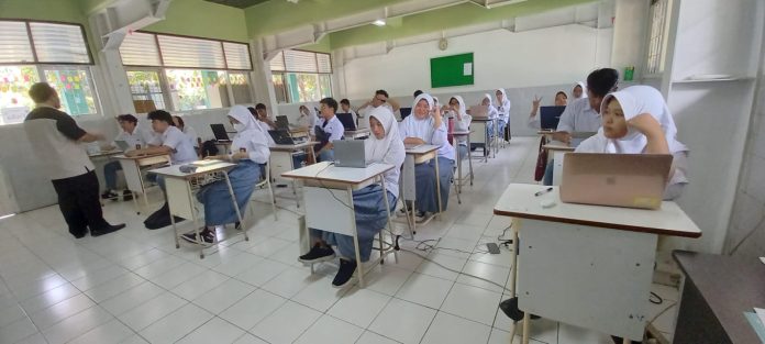 Ujian blok 1 SMA Bina Insani