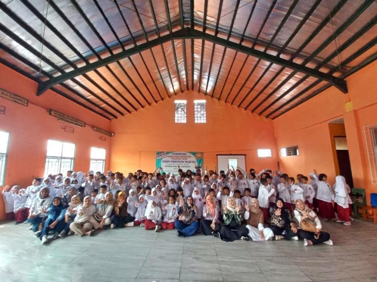 Cegah Bullying, SDN Polisi 4 Kota Bogor Gelar Parenting Pendidikan Karakter