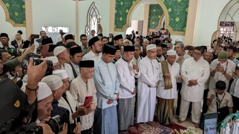 Hari Santri Nasional, Capres Anies Baswedan Kunjungi Ponpes Al-Falak Bogor