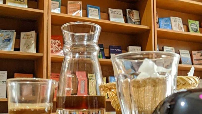 Menikmati Keunikan CIL Room: Coffee Shop dan Learning Room yang Tersembunyi
