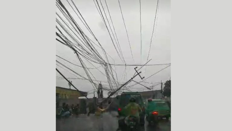 PLN Upayakan Pemulihan 553 Gardu Terdampak Cuaca Ekstrem di Bogor