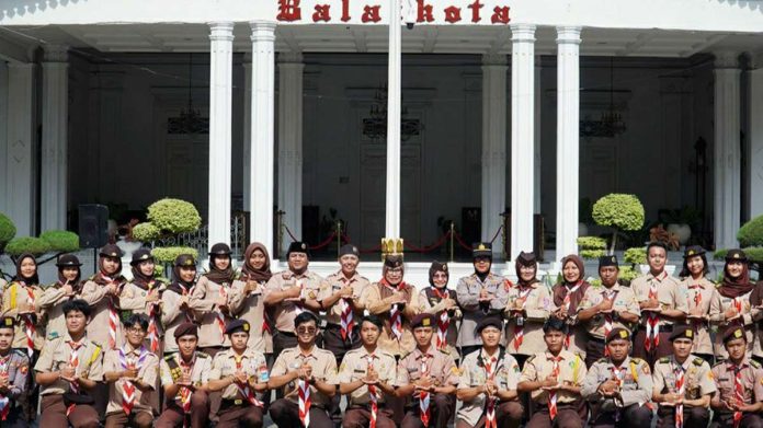 Ketua Harian Kwarcab Gerakan Pramuka Kota Bogor Lepas Kontingen Perkemahan