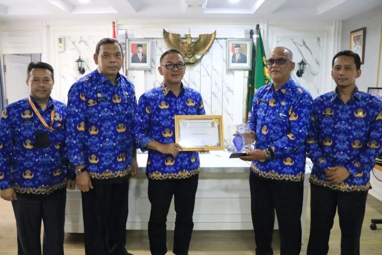 Diskominfo Kabupaten Bogor Diganjar Segudang Prestasi dan Penghargaan