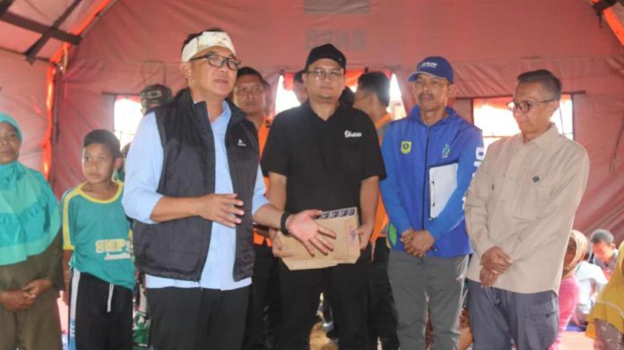 Bupati Bogor dan Pj Gubernur Salurkan Bantuan Gempa di Pamijahan