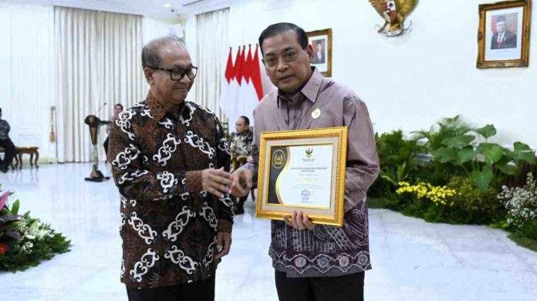 KemenKopUKM Masuk 10 Besar Badan Publik Informatif Dalam Anugerah KIP 2023