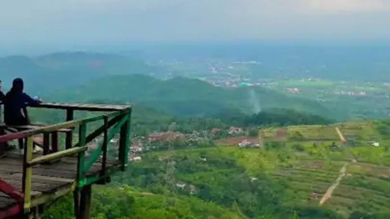 Review Tempat Wisata di Kecamatan Leuwisadeng Bogor yang Menakjubkan