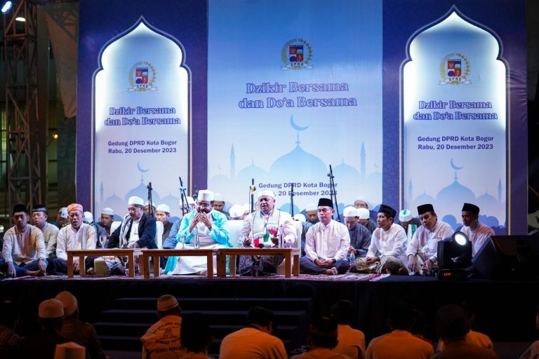 Sambut Tahun Baru 2024, DPRD Kota Bogor Gelar Acara Sholawat dan Dzikir Bersama
