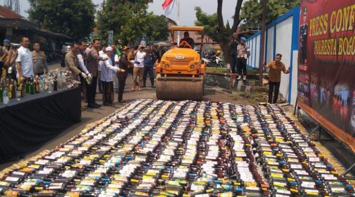 Polresta Bogor Kota Botol Miras