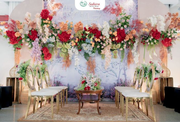 Intimate Wedding Sahira Butik Paledang