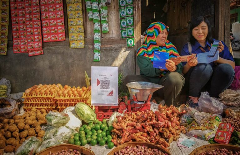 Bidik 3,7 Juta Pelaku UMKM, BRI Targetkan Penyaluran KUR Rp165 Triliun Rampung September 2024