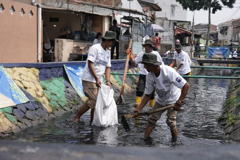 BRI Peduli Ajak Masyarakat Jaga Ekosistem Sungai dan Lingkungan
