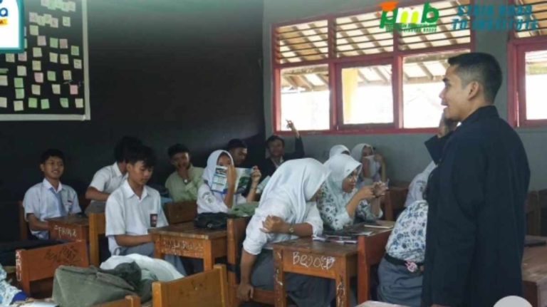Goes To SMA PGRI Leuwiliang, STAI Al-Hidayah Bogor Disambut Antusiasme Siswa
