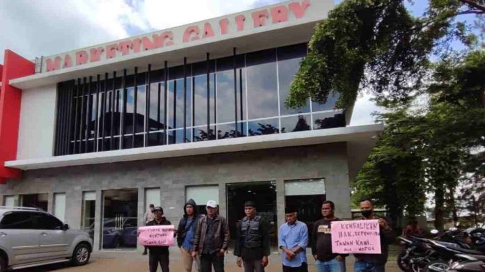 Protes Penyerobotan Tanah, Ahli Waris Datangi Kantor Pemasaran Pakuan Hill