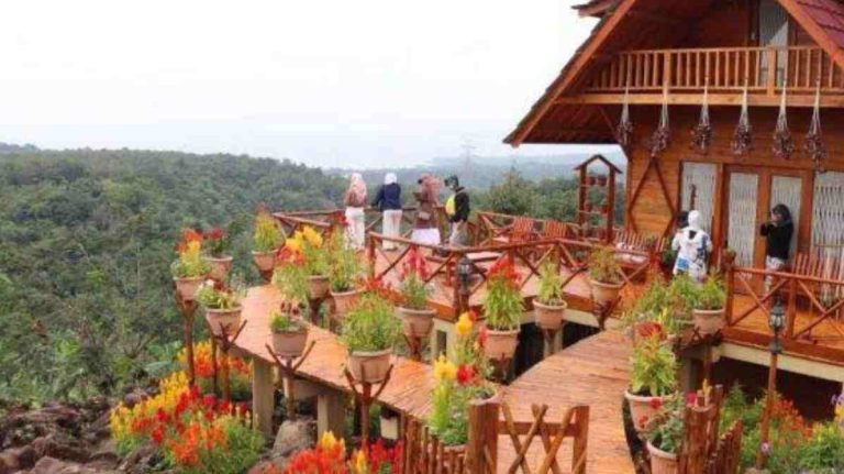 Review Bukit Durian Sagara, Agrowisata Plus Tempat Healing di Sukabumi